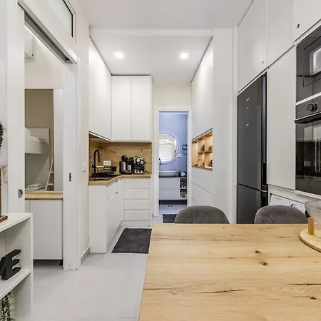 아파트 Azure Haven Dhermi Modern 2br Escape By Pikhost *
